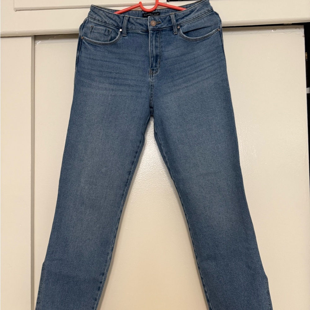 Sincerly Jules High-Rise Straight Jeans — Medium Blue